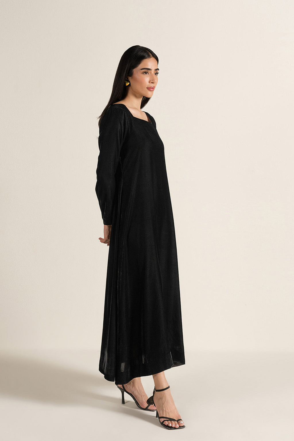 Aaryel Dress