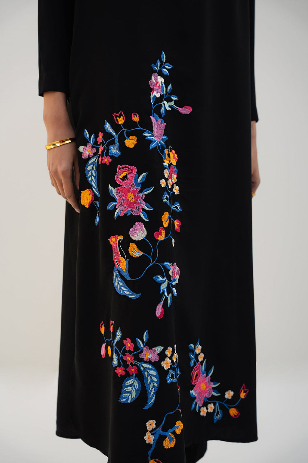 Kuhar Dress